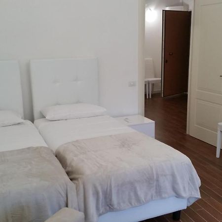 אנקונה Isonzo Comfort Apartament מראה חיצוני תמונה